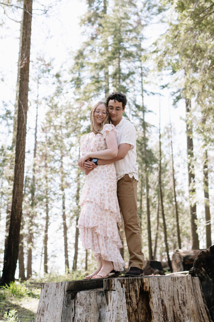 couple hugging during their romantic engagement session